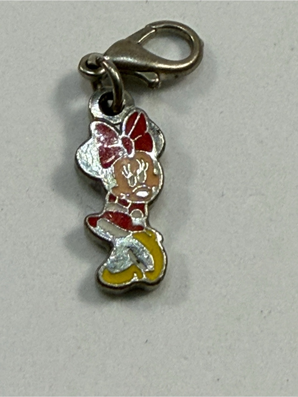 💙3/$20💙 DISNEY Minnie Mouse bracelet charm